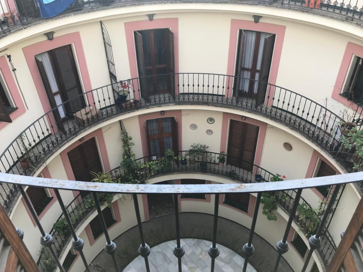 Апартаменты Apartamento San Miguel Севилья Экстерьер фото